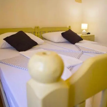 Jukica - Two Bedroom With Sea View * Vis
